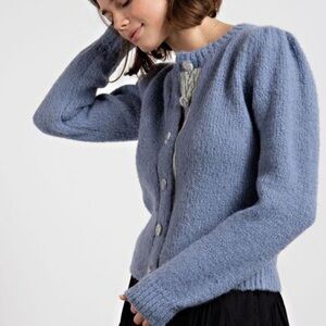 O-6 Easel cardigan size M